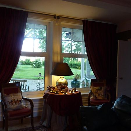 Chambres D'Hotes Le Petit Sully Sully  Екстериор снимка