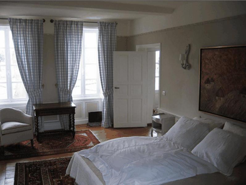 Chambres D'Hotes Le Petit Sully Sully  Екстериор снимка